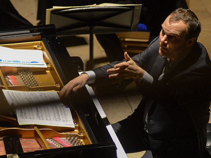 Lars Vogt Plays Beethoven Piano Concertos